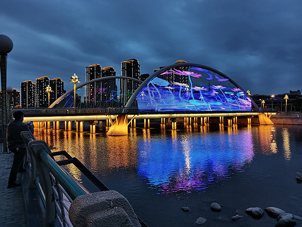 1742970194152440.jpg 城东河道亮化.jpg