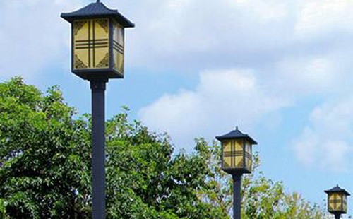 城东庭院灯安装间距与布灯设计全解析 城东庭院灯安装间距与布灯设计全解析