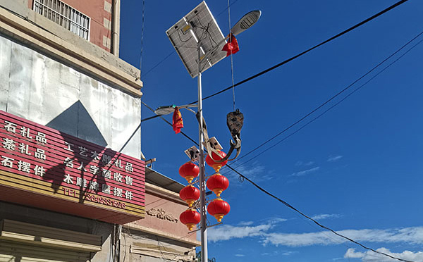 城东智慧路灯如何实现城市节能管理