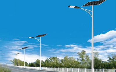 农村道路装城东太阳能路灯选多大瓦数实测 农村道路装城东太阳能路灯选多大瓦数实测