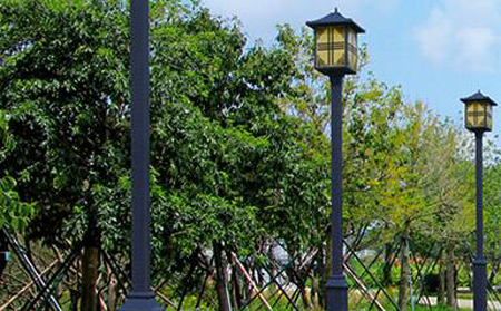 太阳能城东庭院灯价格为何差三倍？关键看这几点