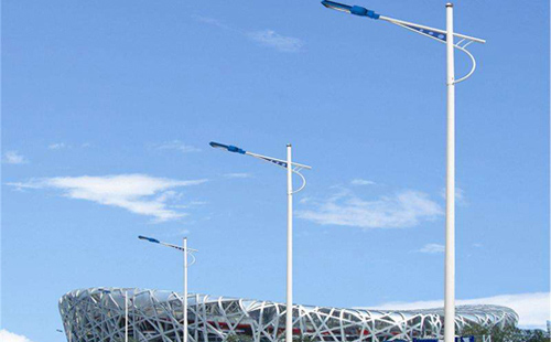 城东LED路灯怎么选？众城照明解析高效节能新趋势